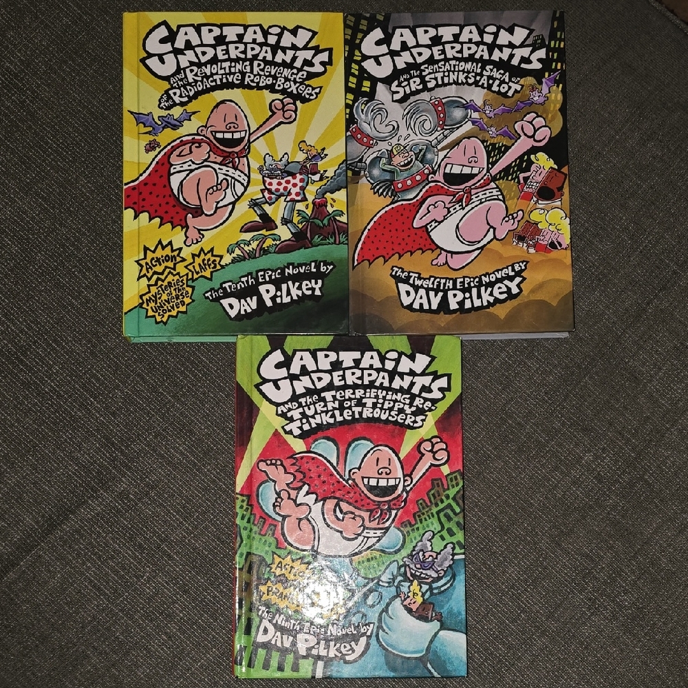 3 Captain Underpants comic books. All in good quality.